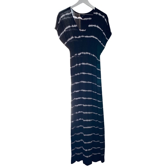 a.n.a. Women’s V-Neck Black & White Tie Dye Stripes Maxi Dress Size Small - Picture 2 of 10